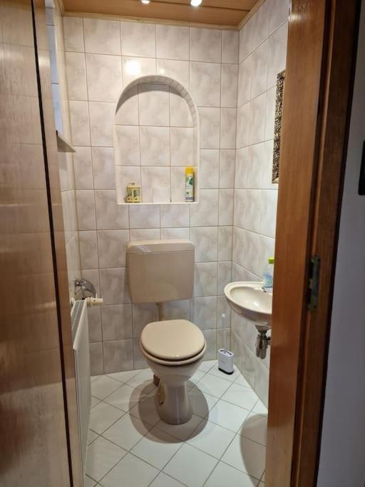 Grosszuegige Ferienwohnung 4+1 P. Büttelborn 외부 사진